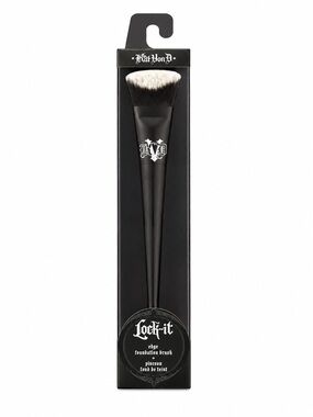 Kat Von D Black and White Edge Foundation Brush